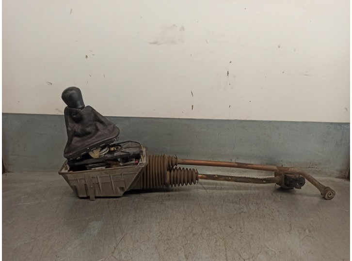 Recambio de palanca cambio para audi a6 berlina (4b2) 1.8 20v turbo referencia OEM IAM 8D0711290B 