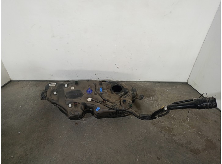 Replacement fuel tank for Renault Captur II OEM IAM reference 7701474457 