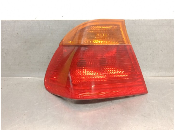 Replacement rear left tail light for BMW 3 Series Sedan (E46) 1.9 CAT OEM IAM reference 8364921 63218364921 