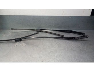 Recambio de brazo limpia delantero derecho para cupra formentor (km7, kmp) 1.5 tsi referencia OEM IAM 5FG955410A 5FG955410A 