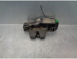 Replacement trunk / tailgate lock for Citroën C5 sedan 1.6 HDi CAT (9HY / DV6TED4) OEM IAM reference 9652483180 3 PINE