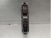 Recambio de mando elevalunas trasero izquierdo para renault captur ii referencia OEM IAM 829509794R 