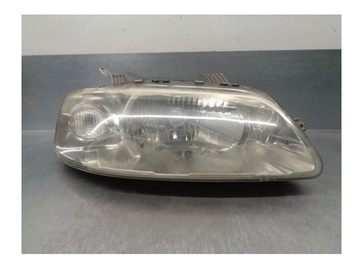 Replacement right headlight for Daewoo Kalos 1.4 cat OEM IAM reference 96540256 4 DOORS