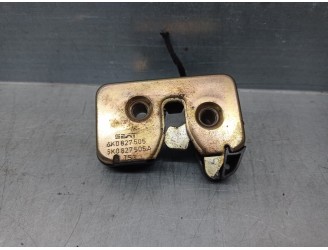 Replacement boot/tailgate lock for Seat Cordoba Saloon (6K2) 1.9 diesel CAT (1Y) OEM IAM reference 6K0827505 2 PINS