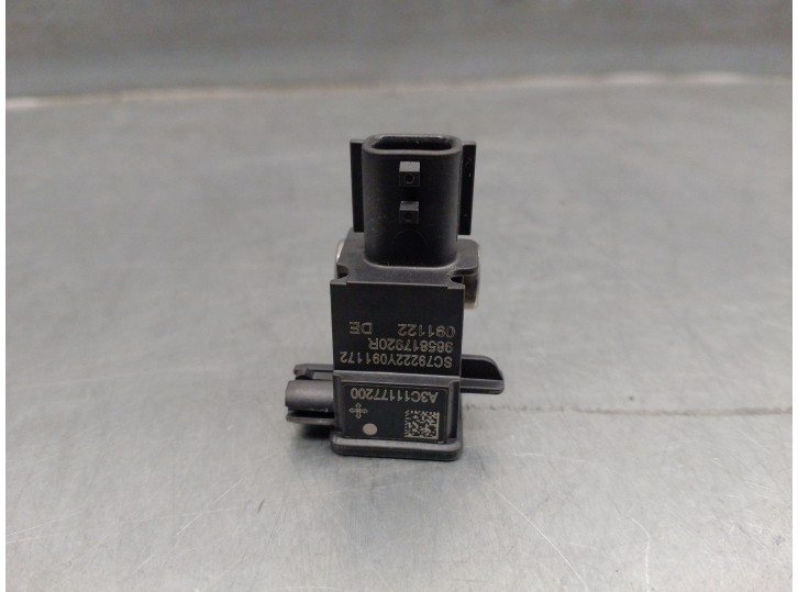 Recambio de sensor impacto para renault captur ii referencia OEM IAM 985817920R A3C11177200 CONTINENTAL