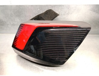 Recambio de piloto trasero derecho para peugeot 3008 ii suv (mc_, mr_, mj_, m4_) 1.5 bluehdi 130 referencia OEM IAM 9810477080  