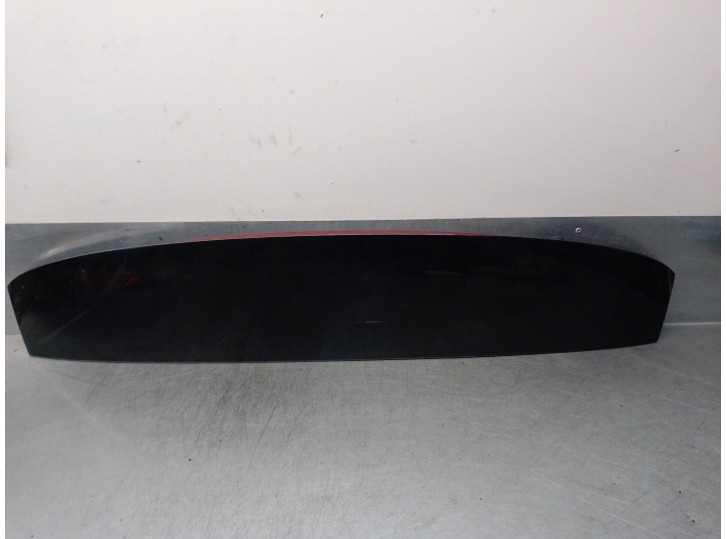 Recambio de aleron trasero para bmw serie 3 touring (e46) 3.0 24v turbodiesel cat referencia OEM IAM 8235987 