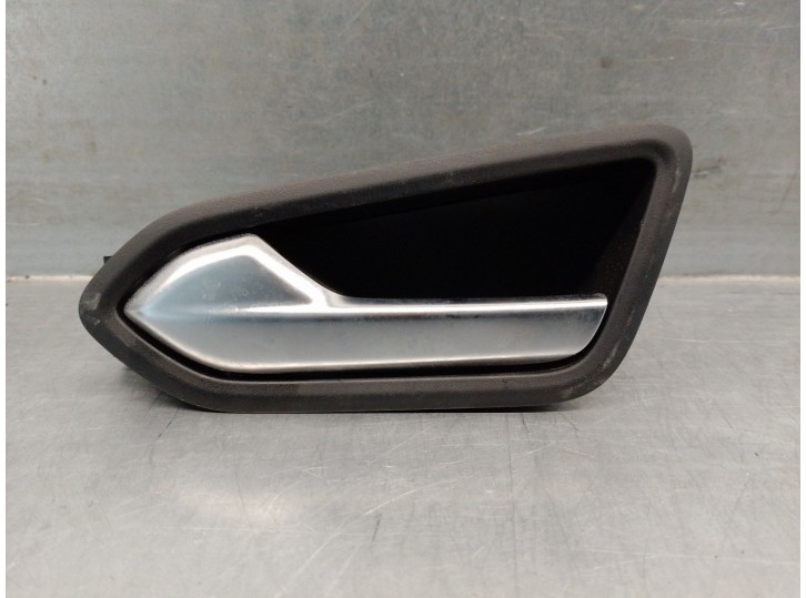 Recambio de maneta interior delantera izquierda para renault captur ii referencia OEM IAM 826721378R 5 PUERTAS