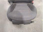 Replacement front right seat for Opel Zafira Tourer 1.6 cdti dpf OEM IAM reference 2257333 2257333 