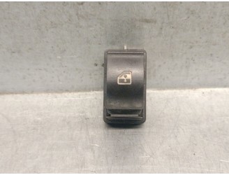 Replacement front right window switch for Fiat Linea (323_, 110_) 1.3 JTD Multijet (323AXB1A) OEM IAM reference 31255