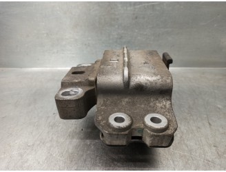 Recambio de soporte motor izquierdo para seat leon (1p1) 1.9 tdi referencia OEM IAM 1K0199555M 