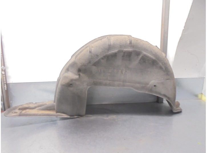 Recambio de paso rueda trasero izquierdo para peugeot 5008 1.6 hdi fap referencia OEM IAM 853497 CESTA 41C