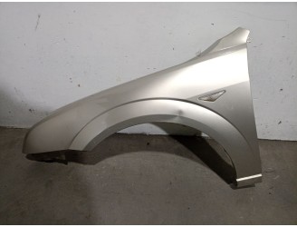 Recambio de aleta delantera izquierda para ford mondeo iii sedán (b4y) 2.0 tdci referencia OEM IAM 1204739 1204739 