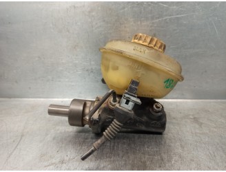 Recambio de bomba freno para audi 80 (82/83/84) 1.6 referencia OEM IAM 893611307A  