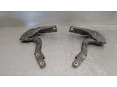 Replacement bonnet hinge for Alfa Romeo Mito (145) 1.3 JTD CAT OEM IAM reference 50508688 