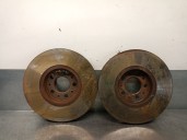 Replacement front brake disc for SEAT León (1M1) 1.9 TDI Syncro OEM IAM reference 6R0615301A 6R0615301A 