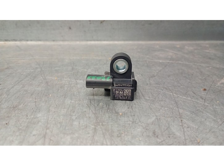 Replacement impact sensor for Cupra Formentor (KM7, KMP) 1.5 TSI OEM IAM reference 1EA959651 1EA959651 