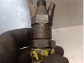 Recambio de inyector para volkswagen polo berlina (6n1) 1.9 diesel referencia OEM IAM KCA30S79 068130202F BOSCH