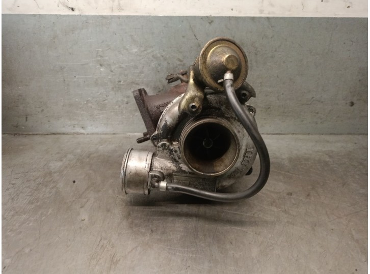 Recambio de turbocompresor para chrysler voyager iv (rg, rs) 2.8 crd referencia OEM IAM 35242095G 5140321AA IHI