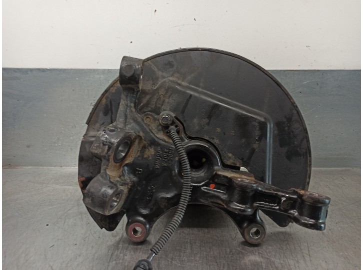 Recambio de mangueta delantera derecha para ford mustang 2.3 ecoboost cat referencia OEM IAM FR3C3107A  