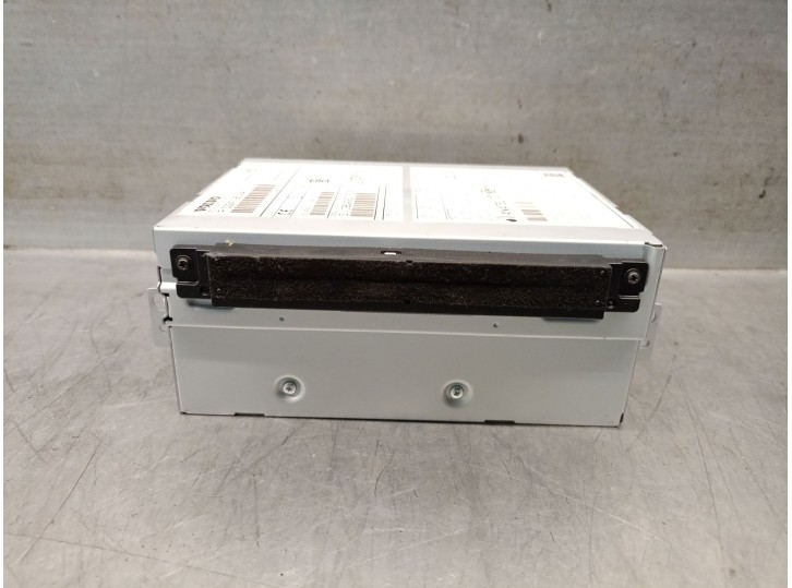 Recambio de sistema audio / radio cd para volvo v40 hatchback (525) d2 referencia OEM IAM 32247185 