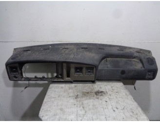 Recambio de salpicadero para nissan atleon nissan atleon referencia OEM IAM 4632726 NEGRO 