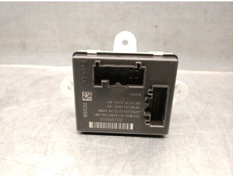 Recambio de centralita cierre para volvo v40 hatchback (525) d2 referencia OEM IAM 31456700 