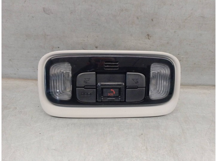 Recambio de luz interior para toyota yaris 1.5 16v cat referencia OEM IAM 81260K0100  