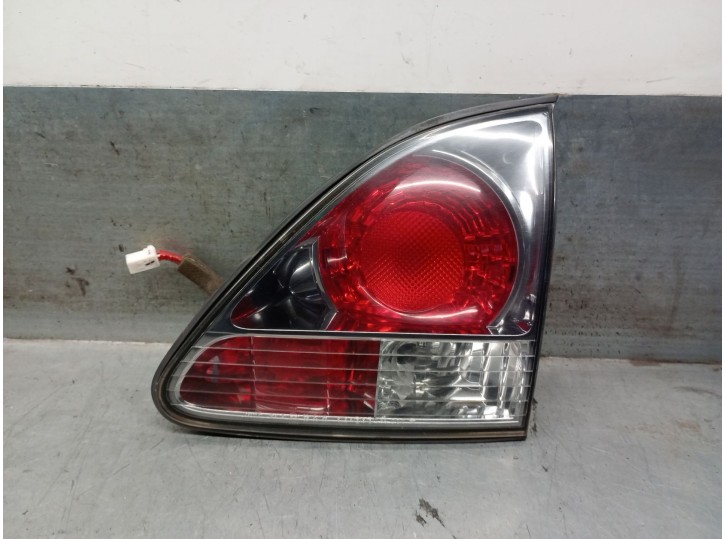 Replacement rear right tail light for Lexus RX (MCU15) 300 AWD (MCU15) OEM IAM reference 8158048040 8158048040 