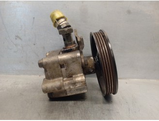 Replacement power steering pump for Nissan Almera (N16/E) 1.5 16V CAT OEM IAM reference 49110BM701 7613955110 ZF