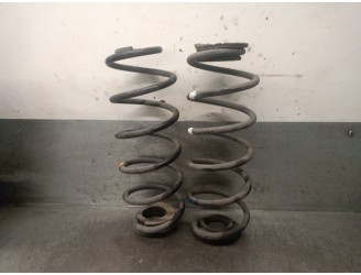 Replacement suspension spring for Fiat Stilo (192) 1.9 JTD CAT OEM IAM reference 50701363 50701363 