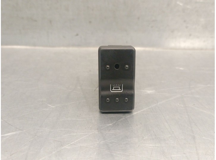 Recambio de interruptor para maxus 3.9t 17s 120 m-bus vespino 130e referencia OEM IAM 864W0210 