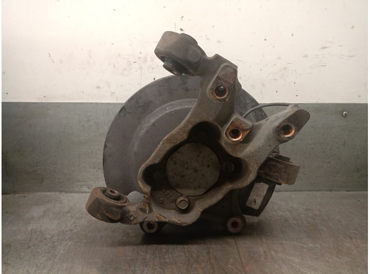 Recambio de mangueta trasera derecha para dodge journey 2.0 16v crd cat referencia OEM IAM 4766562AB 4766562AB 