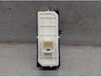 Recambio de mando multifuncion para toyota yaris 1.5 16v cat referencia OEM IAM M81303  