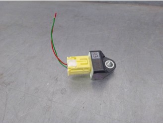 Recambio de sensor airbag para toyota yaris 1.5 16v cat referencia OEM IAM 898310D110 