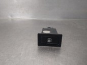 Recambio de boton apertura deposito para toyota avensis berlina (t25) 2.0 d-cat referencia OEM IAM 156795  