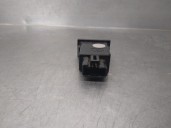 Recambio de boton apertura deposito para toyota avensis berlina (t25) 2.0 d-cat referencia OEM IAM 156795  