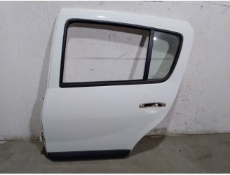 Recambio de puerta trasera izquierda para dacia sandero 1.2 16v referencia OEM IAM 821018232R 821018232R 