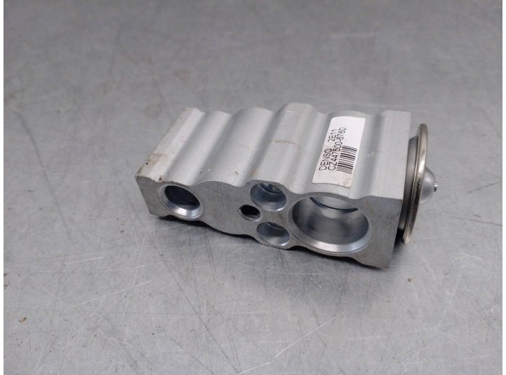 Recambio de valvula expansion para toyota yaris 1.5 16v cat referencia OEM IAM CZ4475006760 CZ4475006760 DENSO