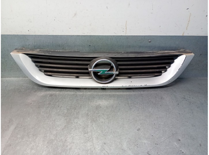 Recambio de rejilla delantera para opel vectra b (j96) 2.0 di 16v (f19) referencia OEM IAM 90540371 6320032 