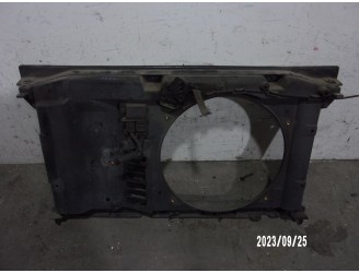 Recambio de calandra delantera de radiador para citroën c4 sedan 1.6 16v cat (nfu / tu5jp4) referencia OEM IAM 7104KA DE FIBRA C