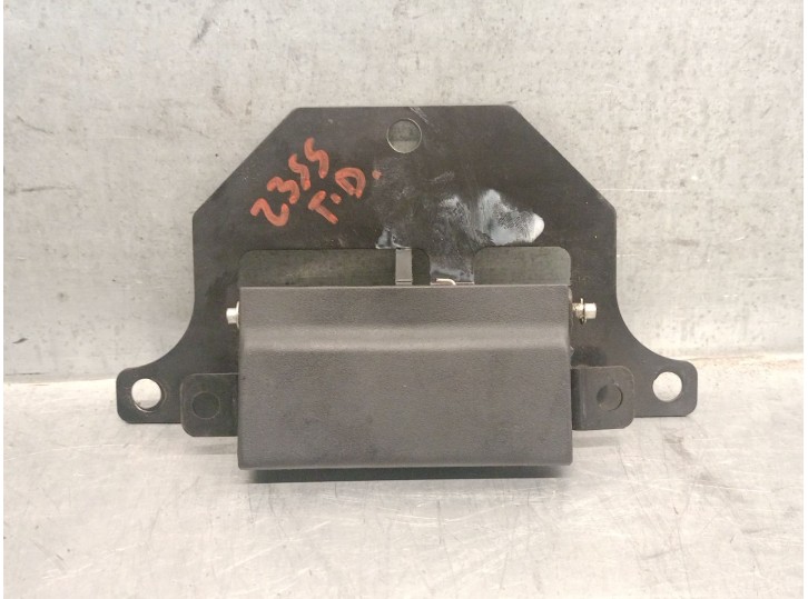 Recambio de maneta interior trasera derecha para maxus 3.9t 17s 120 m-bus vespino 130e referencia OEM IAM 563424013 
