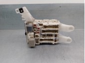 Replacement relay / fuse box for Toyota Auris 1.4 Turbodiesel CAT OEM IAM reference 8273002150A 