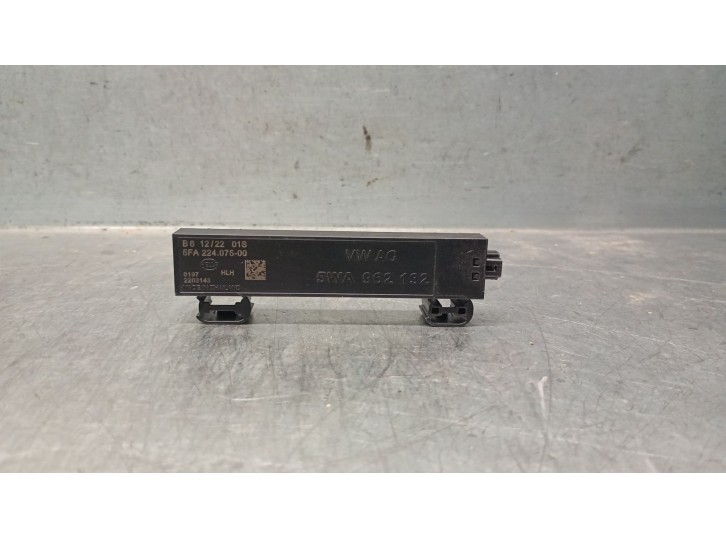 Recambio de antena para cupra formentor (km7, kmp) 1.5 tsi referencia OEM IAM 5WA962132 5WA962132 