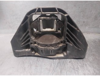 Recambio de soporte motor derecho para renault megane iv berlina 5p 1.2 tce energy referencia OEM IAM 112846249R  