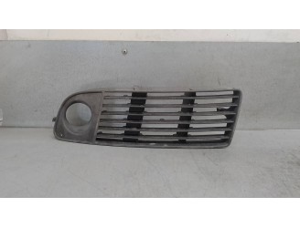Recambio de rejilla delantera para audi a6 avant (4b5) 2.7 v6 30v biturbo referencia OEM IAM 4B0807681G IZQUIERDA 