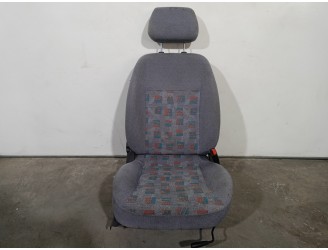 Recambio de asiento delantero derecho para daewoo lanos 1.5 cat referencia OEM IAM 96257563 TELA GRIS 5 PUERTAS