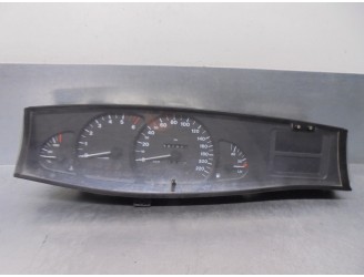 Recambio de cuadro instrumentos para opel omega b 2.0 dti referencia OEM IAM 90565738  