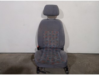 Recambio de asiento delantero derecho para daewoo lanos 1.5 cat referencia OEM IAM 96257563 TELA GRIS 5 PUERTAS
