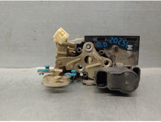 Recambio de cerradura puerta delantera derecha para daewoo lanos 1.5 cat referencia OEM IAM 96305412 2 PINES 5 PUERTAS